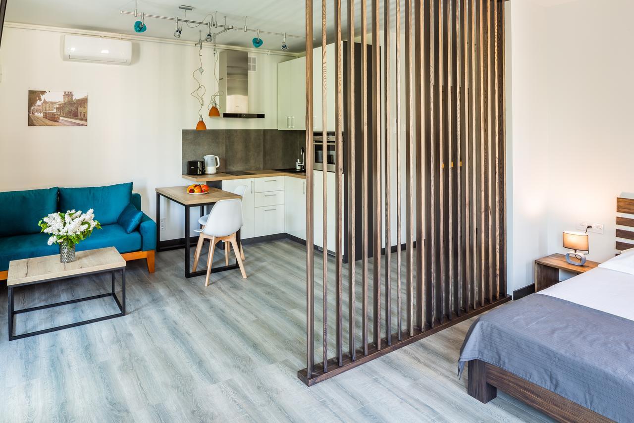 Central Park Apartments Lviv Exterior photo